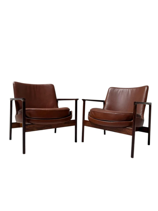 Two Mid-Century Modern Lounge Chairs by Ib Kofod-Larsen for Frõscher, 1970s